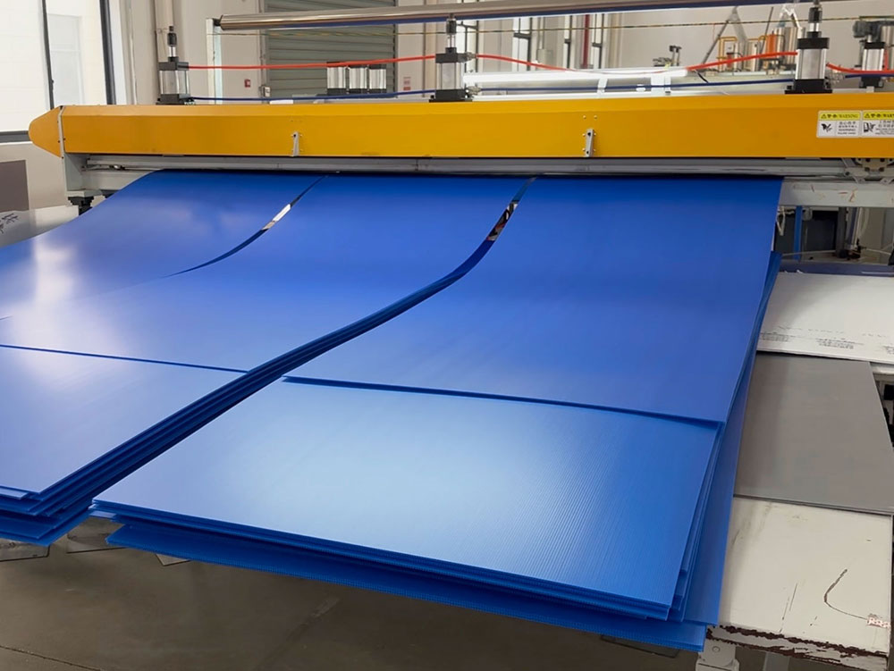 Custom Fuluded Plastic Boards