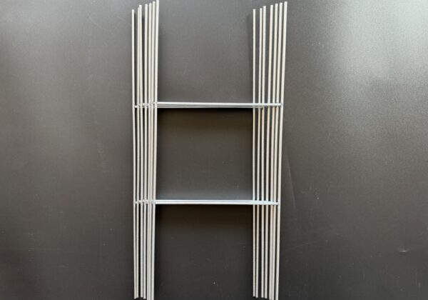 Cost-effective 7" x16.5" 18x42cm stakes - Image 2